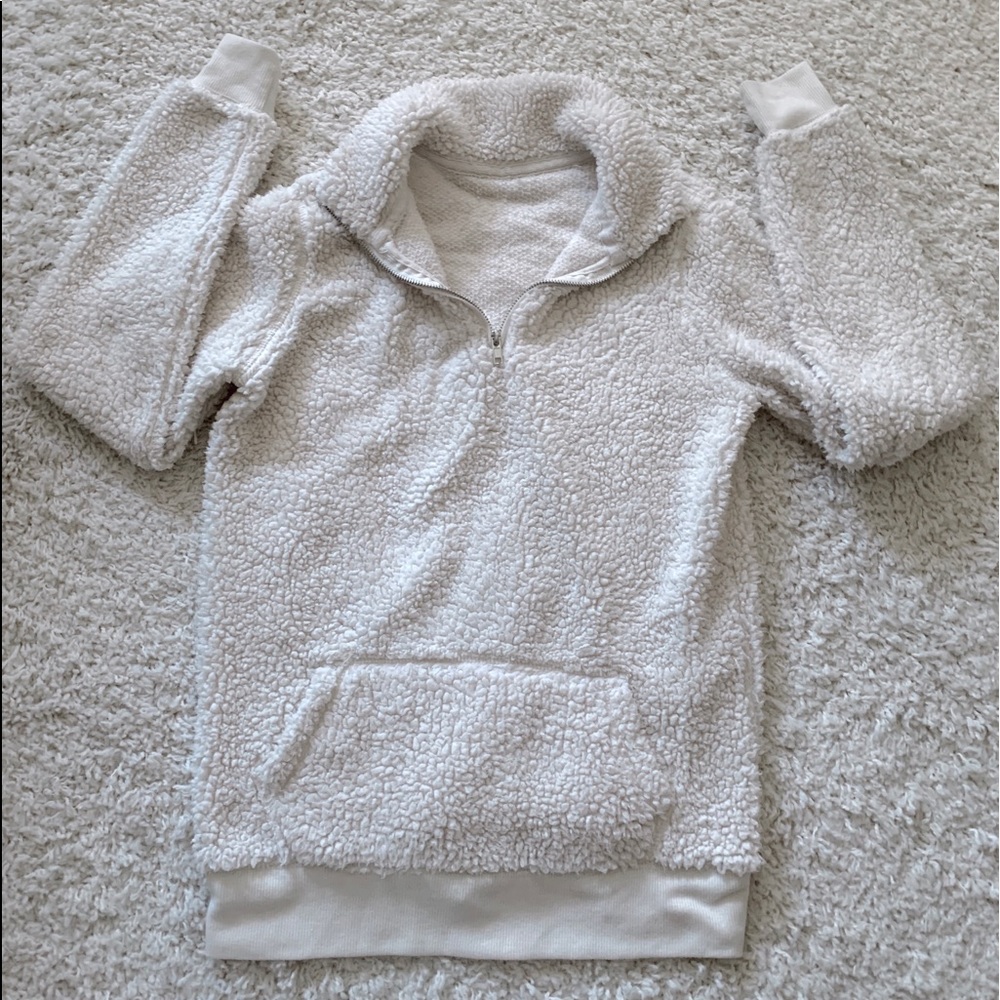 Fleece Pullover - Picture 2 of 3
